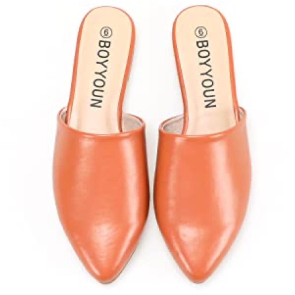 NEW in box Boyyoun Orange Mules, Size 8